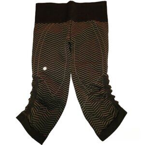 Lululemon Leggings Geometric Striped Capri/Knee Length Size Small XS